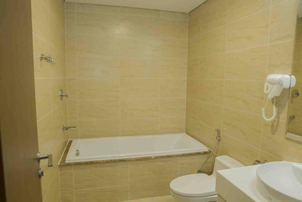 Bom Homes- The Sapphire Ha Long Residence Apartment Екстер'єр фото