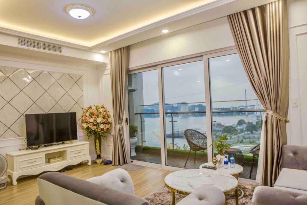 Bom Homes- The Sapphire Ha Long Residence Apartment Екстер'єр фото